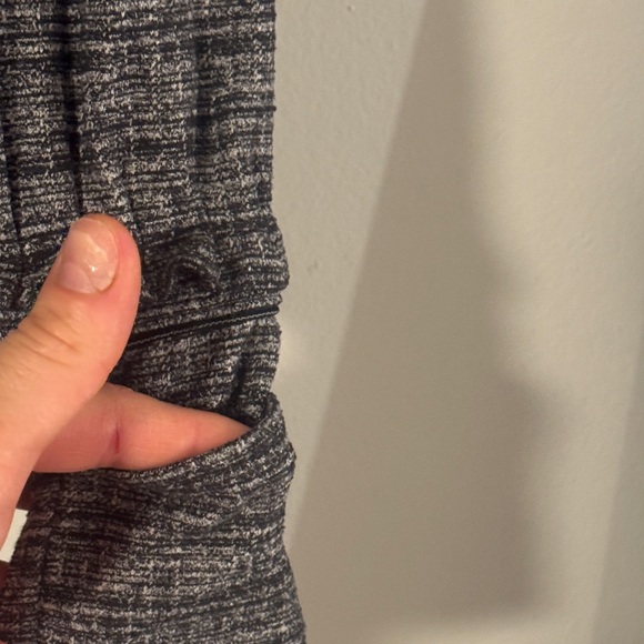 lululemon athletica Gray Sweater - Picture 4 of 6